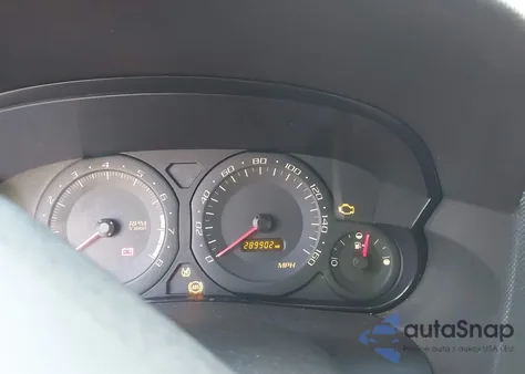 2004 Cadillac Cts Standard из США, поврежденный, VIN 1G6DM577840177135